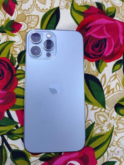 I phone 13pro max everything is ok only phone paisay kam. ho jai gy