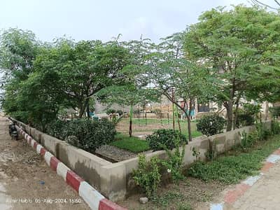 80 Square Yard East Open Corner Plot For Sale