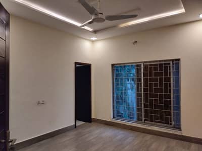 House Sized 5 Marla Is Available For rent In Bahria Town - Sector E