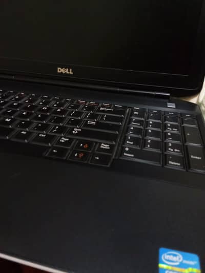 Dell Latitude E5530