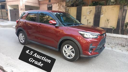 Auction Grade 4.5 Verifiable , Toyota Raize XS , Model 2020