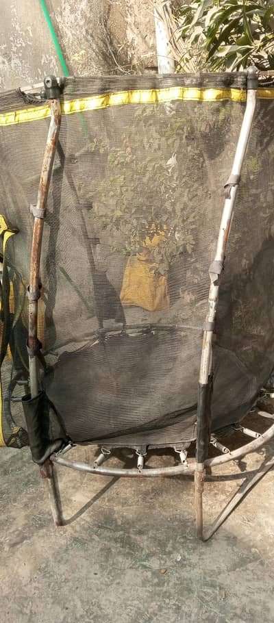 kids playing Jumping