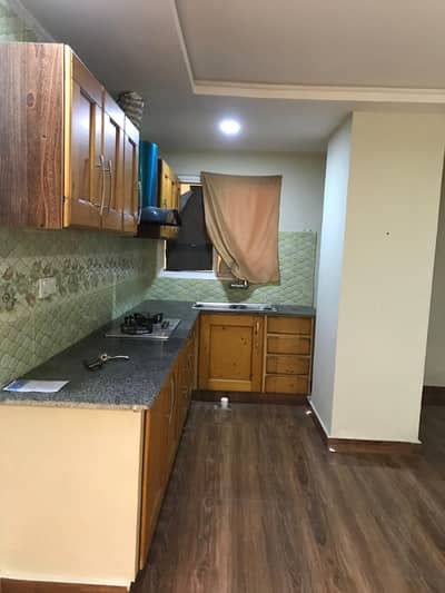 2-bedroom unfurnished apartment available for rent in Ahad Residencia