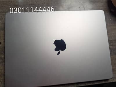MacBook pro M1 14 inch 16/512 With original charger
