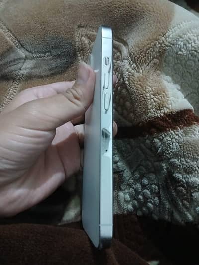 iphone 13 pro jv 128gb with cable only