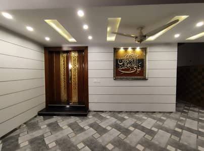 10 Marla House Available For Rent In Sector E Bahria Town Lahore