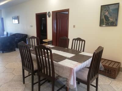 UPPER PORTION FOR RENT IN F-7