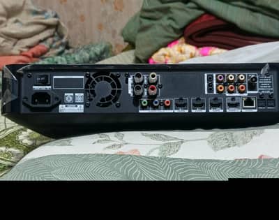 Harman cardon amplifier