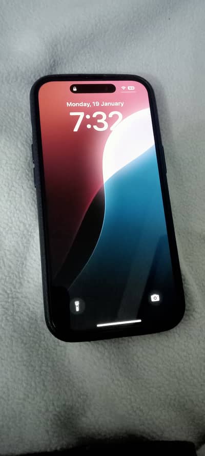 iPhone 15 – 128GB (Original LLA Model)