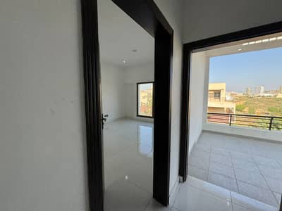 272 Sq Yd Villa For Sale Precinct-6. A+ Construction | 4 or 5 Beds | Drawing, Dining, Lounge, Modern Kitchen & Greasy Kitchen. Just 5 Mins Drive from Main Gate | Near Park, Mosque, Beacon House School, Midway Commercial & Bahria Heights.