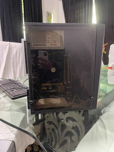 GAMING PC WITH RGB CASE