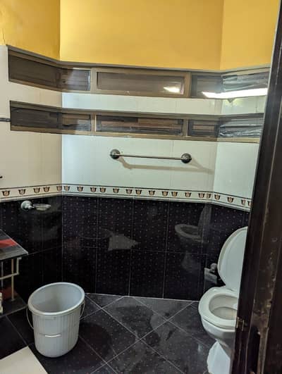 NEAT N CLEAN HOUSE AT PRIME LOCATION