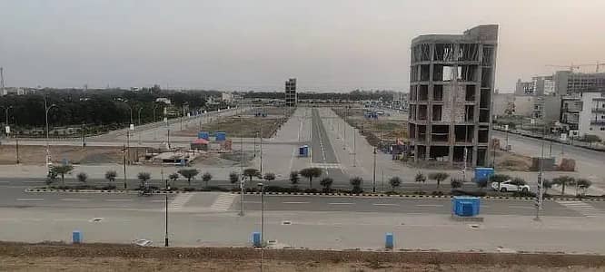 One Sided Open 10 Marla Commercial Plot Are Available For Sale In Etihad Town Lahore