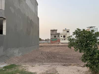 Platinum Block Residential Plot For Sale 10 Marla