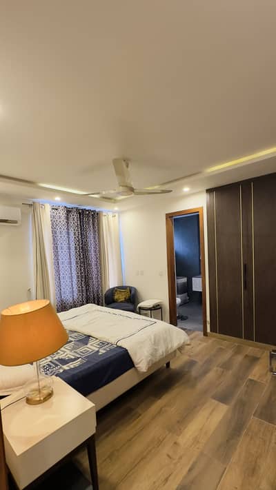 3 BEDS FURNISHED APARTMENT AVAILABLE