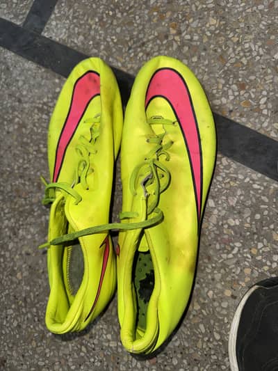 football shoes for sale