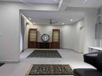 LOWER PORTION FOR RENT IN F-7