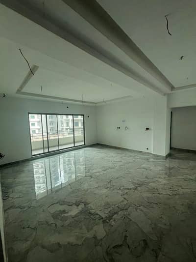 Open View 7th Floor Four Bed Luxurious Flat For Sale