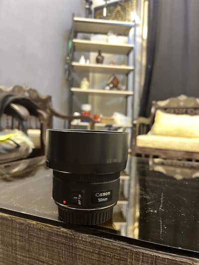 Canon 50mm 1.8 just like new