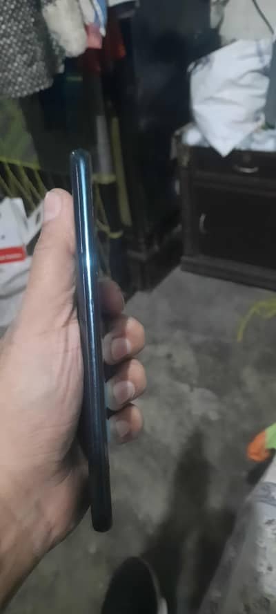 Huawei y9 prime 4 128  all OK koi full nhe bus non pta ha exchange