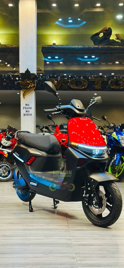 SCOOTER SCOOTY GIRLS BOYS MALE FEMALE LADIES RAMZA G7 A700 F507