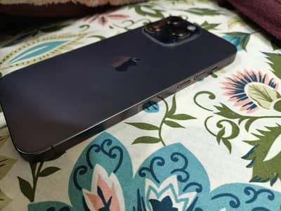 iPhone 14 Pro Max purple