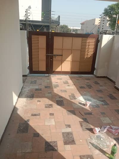 1 KANAL UPPER PORTION FOR RENT_DHA PHASE 7