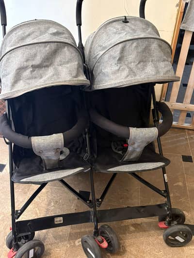 Twin stroller for sale