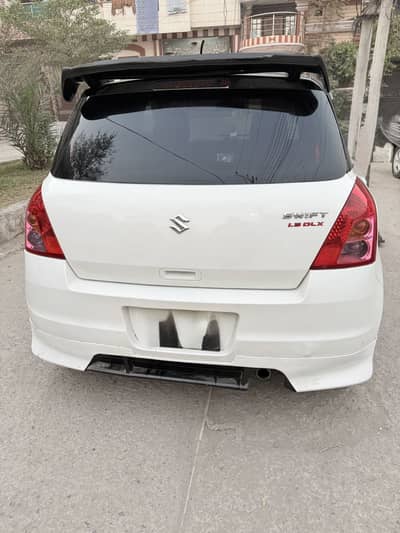 Suzuki swift 2017 dlx