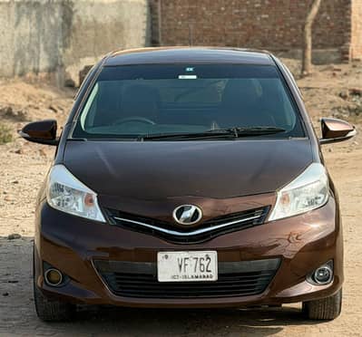 Toyota Vitz Jewela 2011