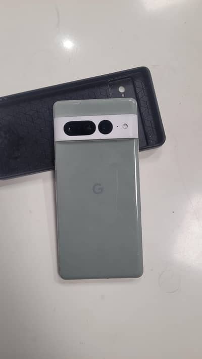 google pixel 7 pro excellent condition