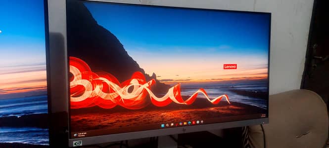 HP Monitor 27 Inch for sale