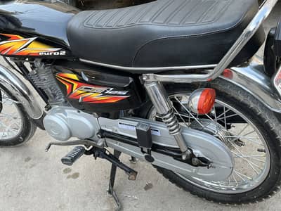 Honda CG 125 Euro 2 Karachi 2021 Model
