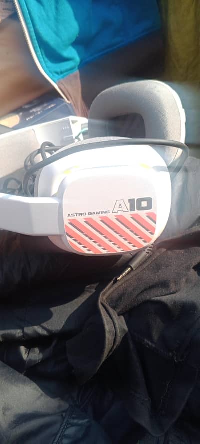urgent sell Head phone Astro 10 original gaming