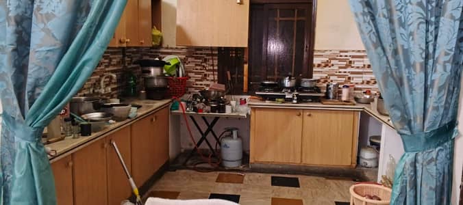 2bed dd portion for rent 1st floor 120sqyards khatm e nabuwat chowk Gulzar Hijri metrovill 3rd block 1