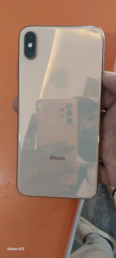 I phone xsmax 256 Gb pta approved 100 health