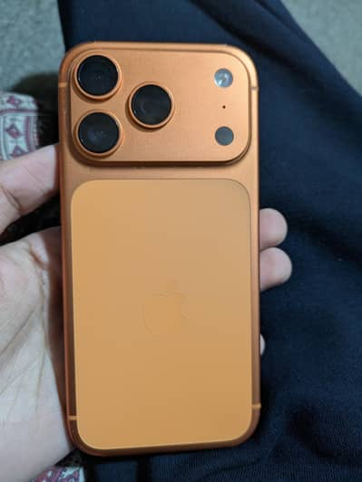 iPhone 17 pro jv orange
