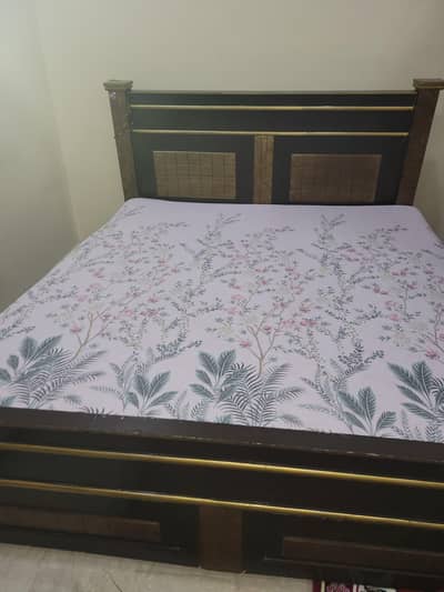 used bed for sale in very cheap price