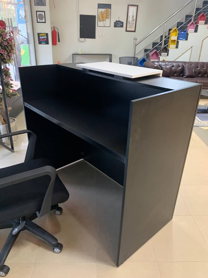Reception Table/ counter 1