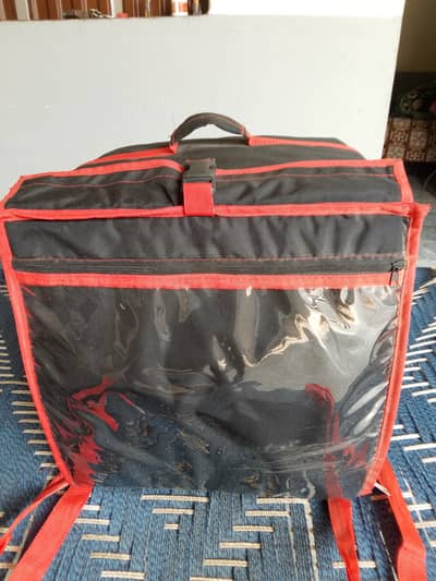 3 Delivery begs only 1 week used