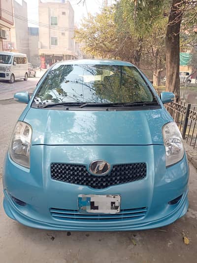Toyota Vitz 2006  0321 40 60 662
