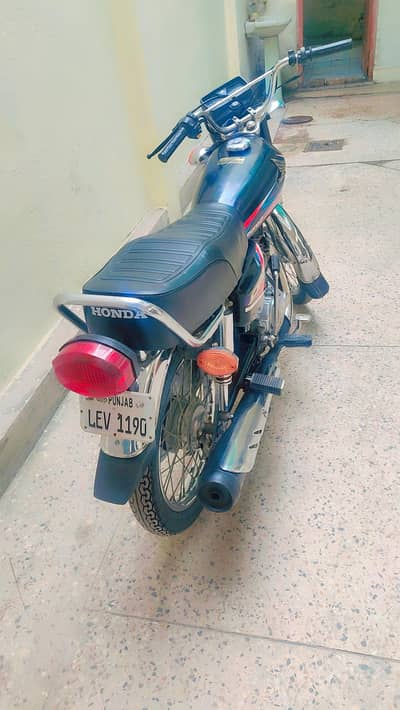 HONDA 125 MODEL 2020 ONLY SERIOUS BUYERS CONTACT ME