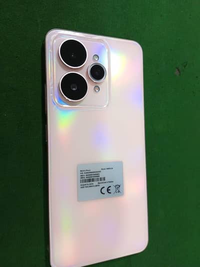 real me 15 5 G condition 10/10 ram 12 memory 512 box charger available