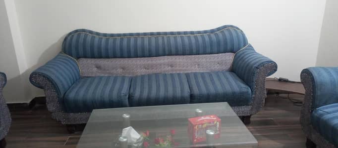 sofa seven seater