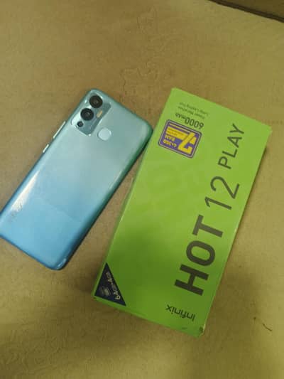 Infinix hot 12 Play  4+3 Ram 64 BG
