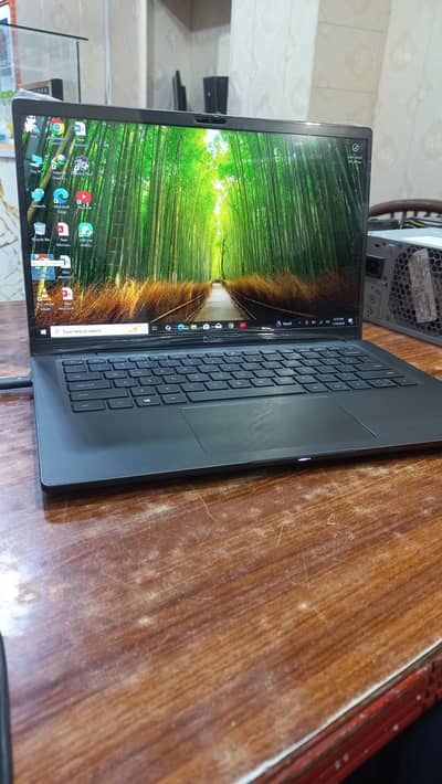 Dell Latitude 7410
