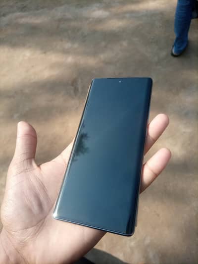 infinix Hote 50 pro plus  8+8/256 Pta Approved  with box and charger.