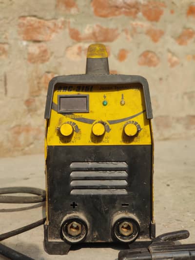 Welding machine