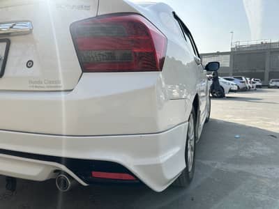 Honda city 1.3 aspire totally genuine