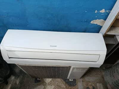 1.5 Ton  Sharp DC inverter Ac for sale